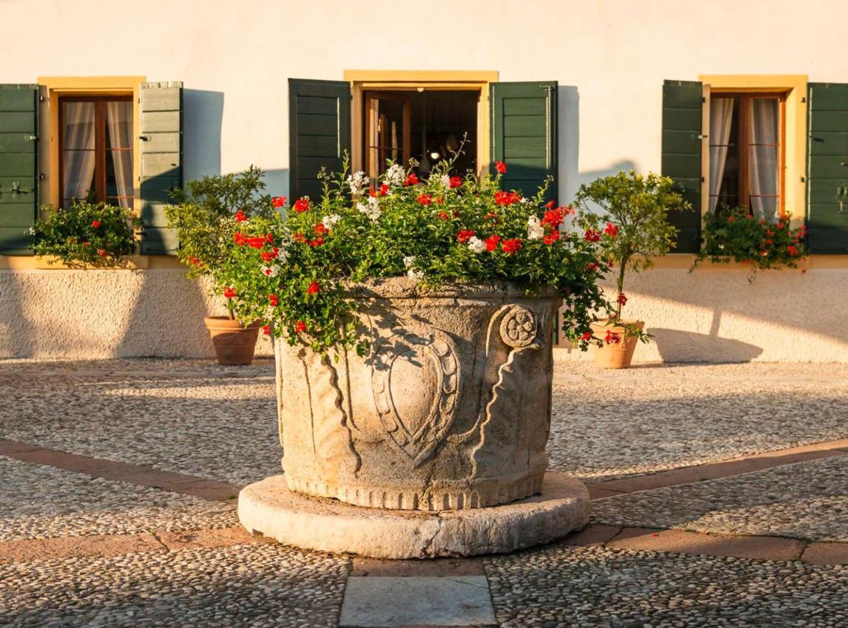 Hotel Donna Lucia Ponzano Veneto Exteriör bild