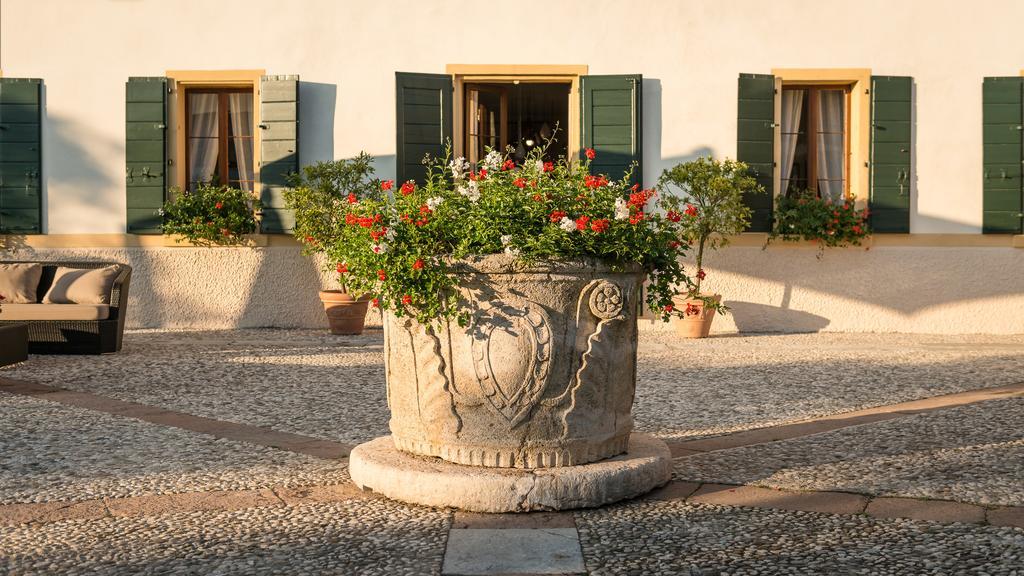 Hotel Donna Lucia Ponzano Veneto Exteriör bild